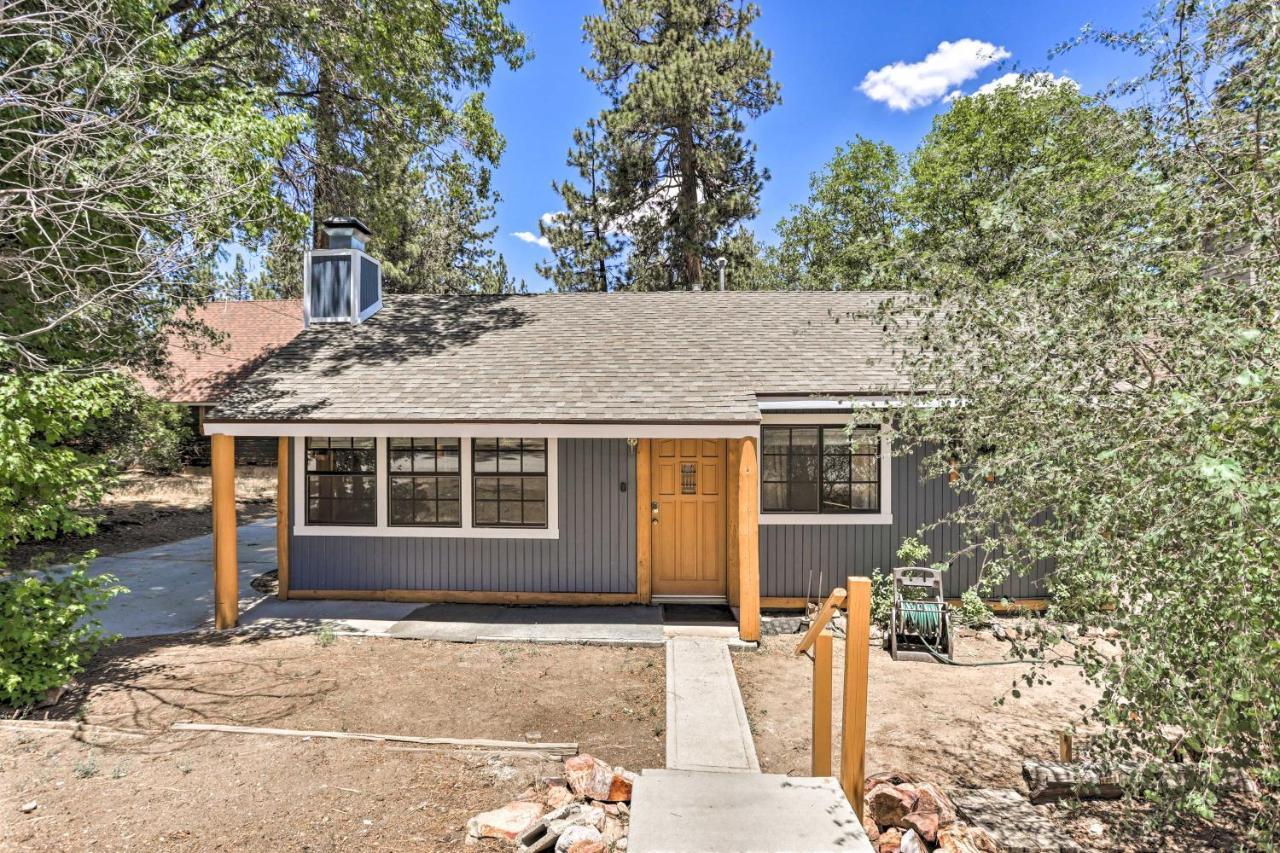 Big Bear Cabin With Deck And Hot Tub, Near Resorts! Биг Бэар Лейк Экстерьер фото