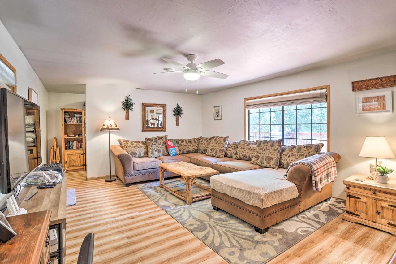 Big Bear Cabin With Deck And Hot Tub, Near Resorts! Биг Бэар Лейк Экстерьер фото