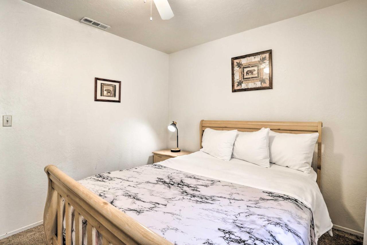 Big Bear Cabin With Deck And Hot Tub, Near Resorts! Биг Бэар Лейк Экстерьер фото
