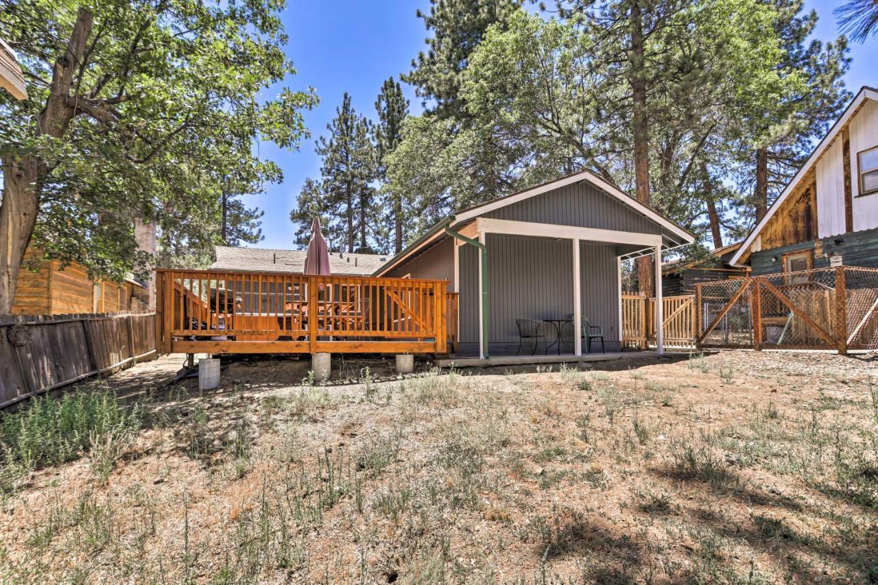 Big Bear Cabin With Deck And Hot Tub, Near Resorts! Биг Бэар Лейк Экстерьер фото