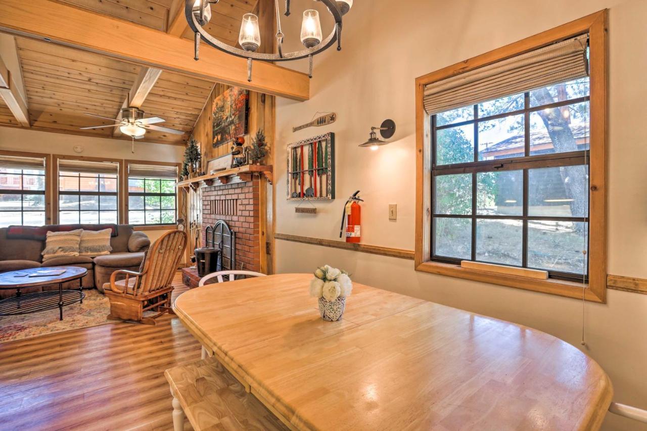 Big Bear Cabin With Deck And Hot Tub, Near Resorts! Биг Бэар Лейк Экстерьер фото